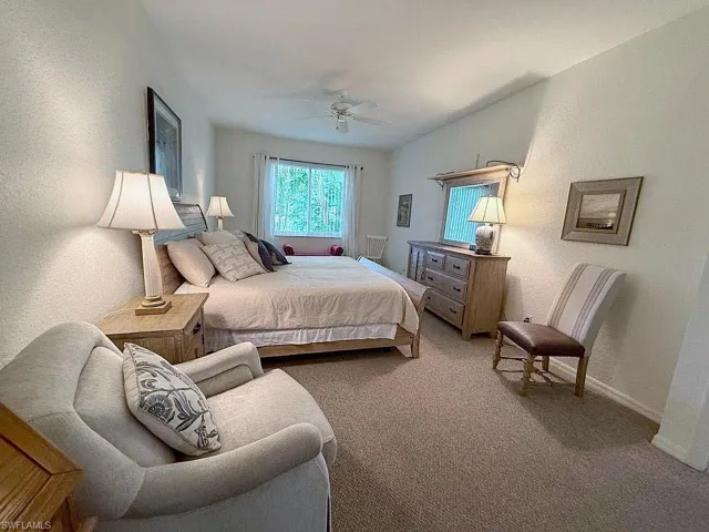 7539  Berkshire Pines  DR, Naples, FL 34104
