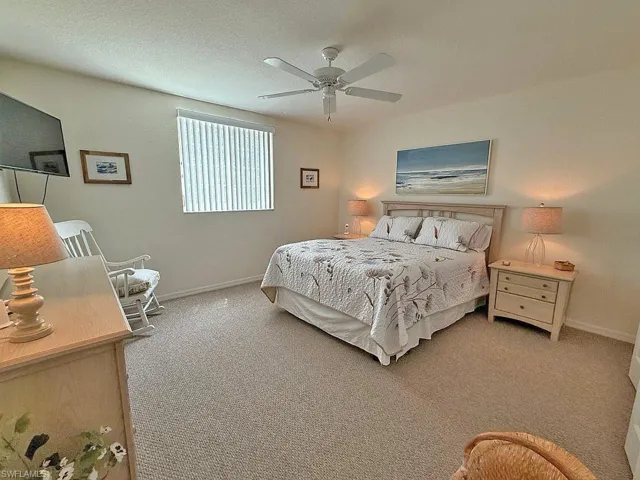 7539  Berkshire Pines  DR, Naples, FL 34104