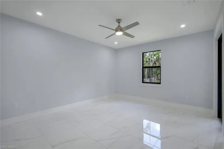 3765  10th SE AVE, Naples, FL 34117