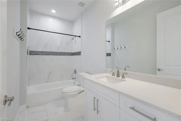 3765  10th SE AVE, Naples, FL 34117