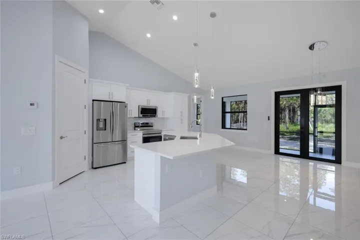 3765  10th SE AVE, Naples, FL 34117