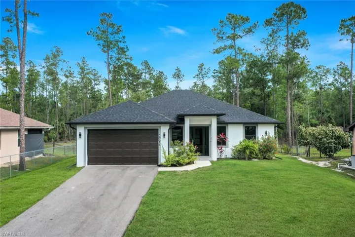 3765  10th SE AVE, Naples, FL 34117