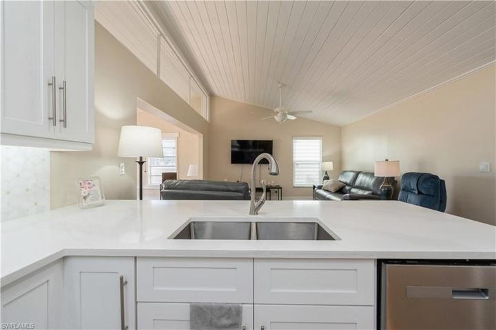 16818 Coriander LN, FORT MYERS FL 33908