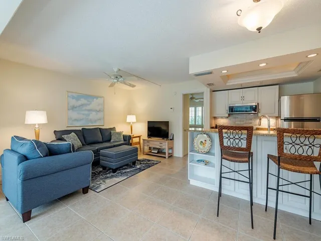 7  Bob O Link  CT, Naples, FL 34105