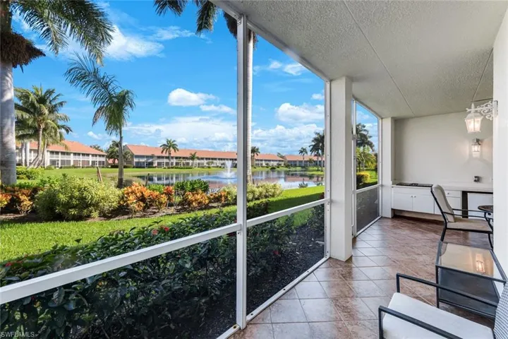 LAKE VIEW FROM THE LANAI