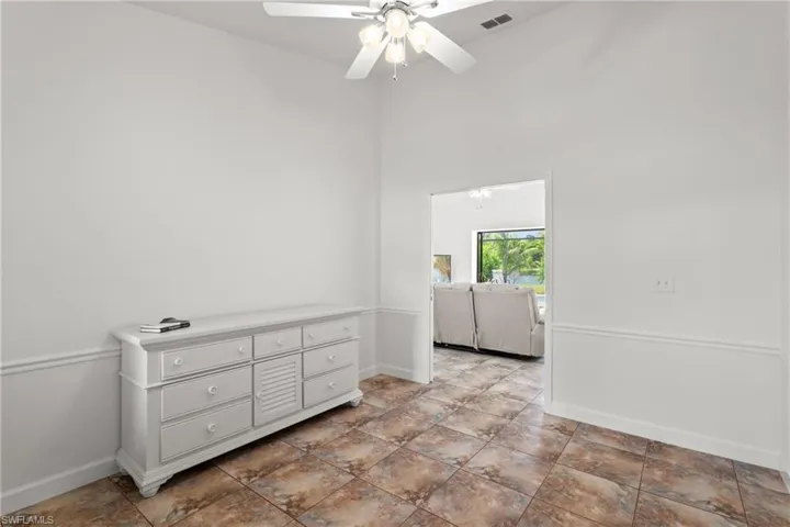 1348  Monarch  CIR, Naples, FL 34116