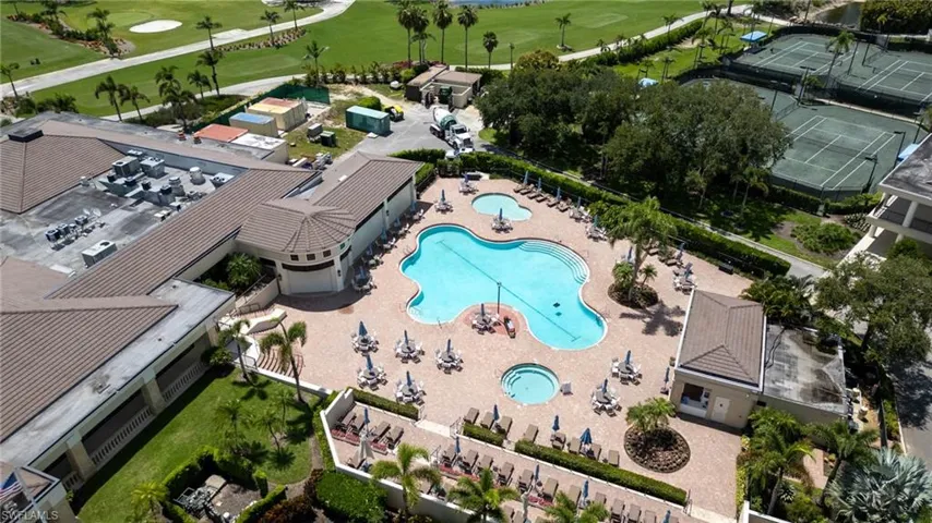 786  Regency Reserve  CIR, Naples, FL 34119