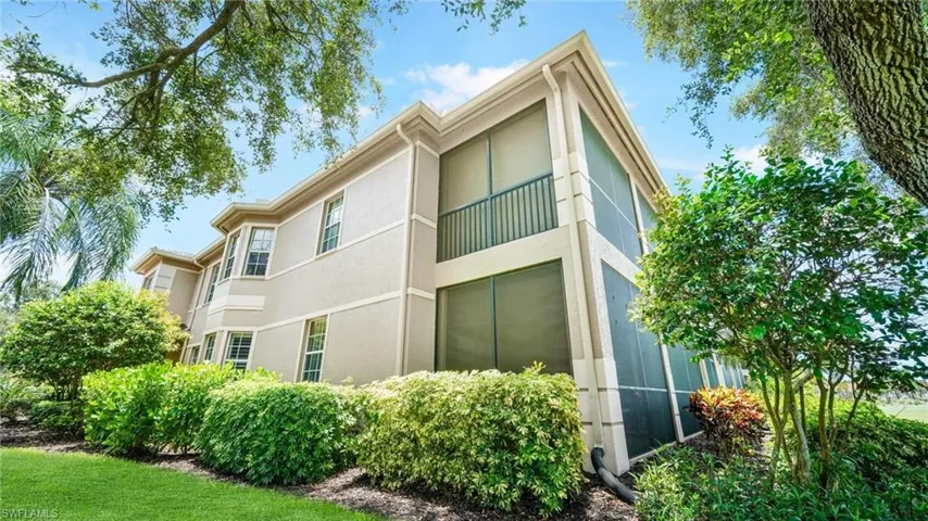 786  Regency Reserve  CIR, Naples, FL 34119