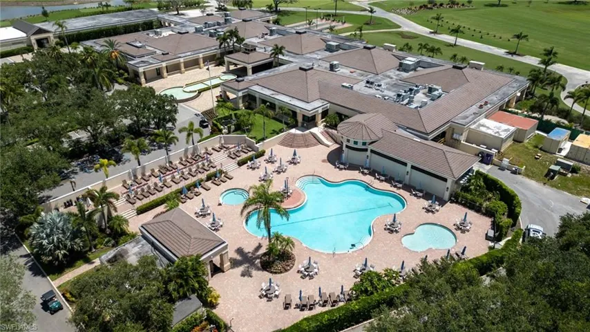 786  Regency Reserve  CIR, Naples, FL 34119