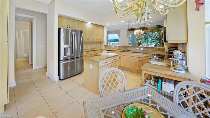 786  Regency Reserve  CIR, Naples, FL 34119