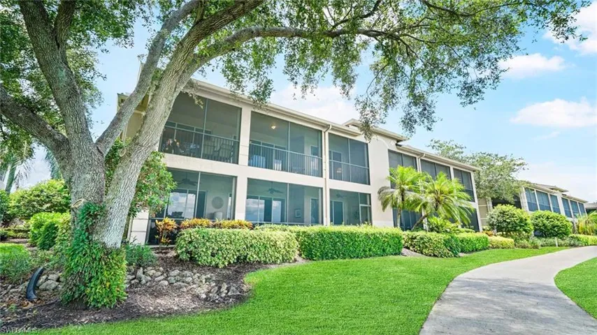 786  Regency Reserve  CIR, Naples, FL 34119