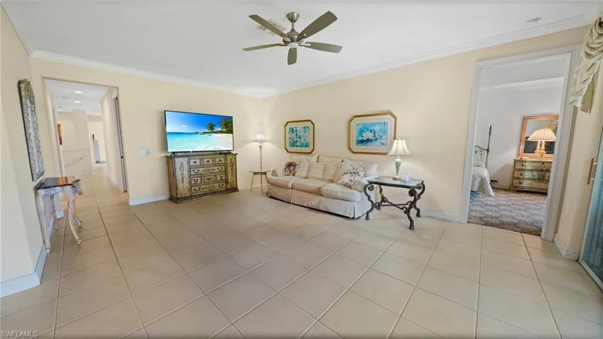 786  Regency Reserve  CIR, Naples, FL 34119