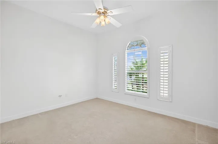 8923 Dartmoor Way, Fort Myers, Florida 33908