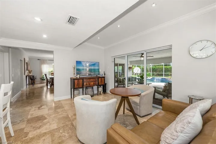 991 Aqua Ln, Fort Myers, Florida 33919