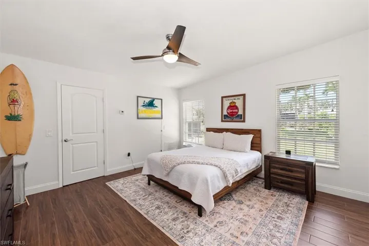 991 Aqua Ln, Fort Myers, Florida 33919