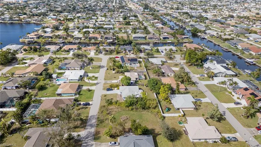 317 SE 32nd Ter - Ariel View