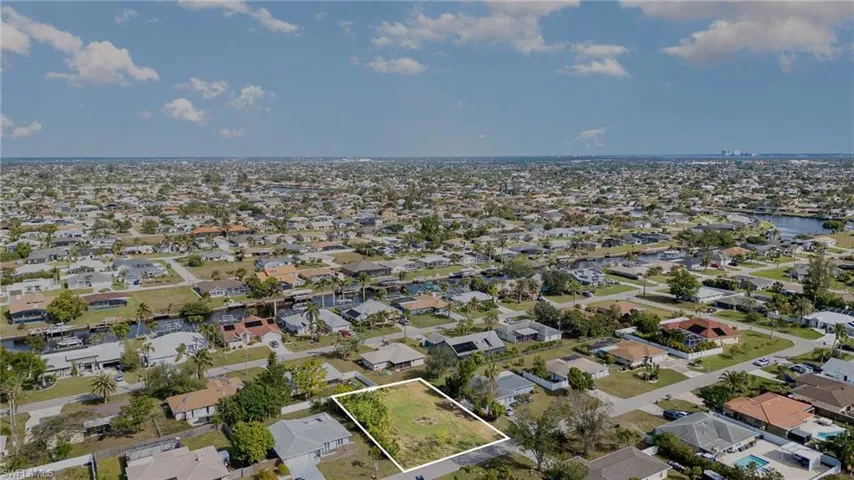 317 SE 32nd Ter - Ariel View