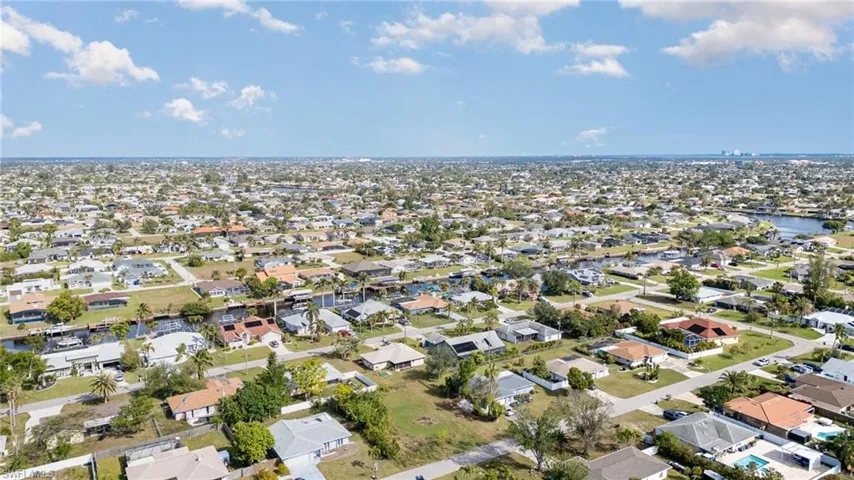 317 SE 32nd Ter - Ariel View