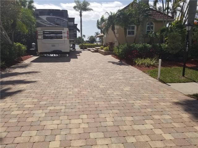 4685  Southern Breeze  DR, NAPLES, FL 34114