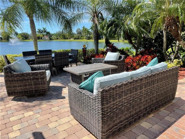 4685  Southern Breeze  DR, NAPLES, FL 34114