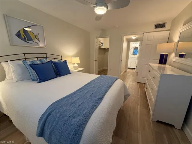 180 Turtle Lake Ct 206, Naples, Florida 34105