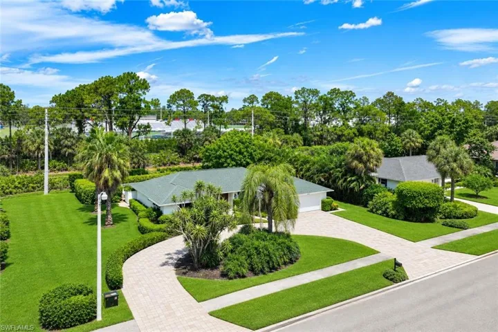 1839 Imperial Golf Co Blvd, Naples, Florida 34110