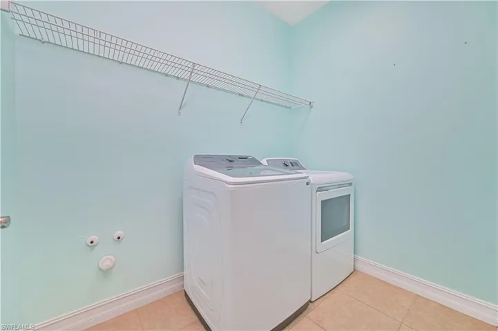 3874  Eldon  ST, Fort Myers, FL 33916