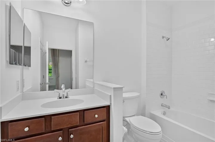 21567 Cascina Dr, Estero, Florida 33928