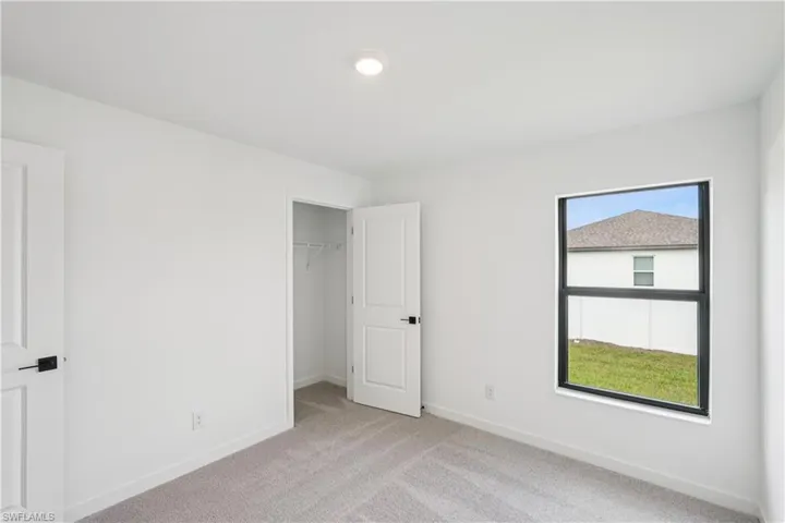144  Blackstone  DR, Fort Myers, FL 33913