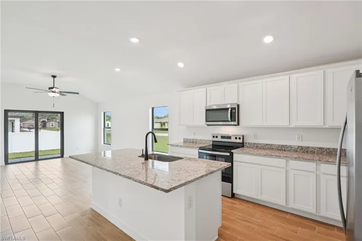 144  Blackstone  DR, Fort Myers, FL 33913