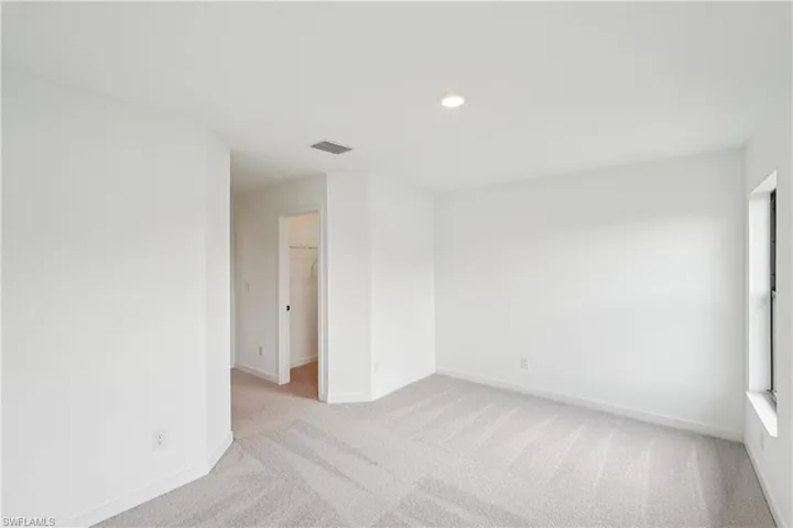 144  Blackstone  DR, Fort Myers, FL 33913