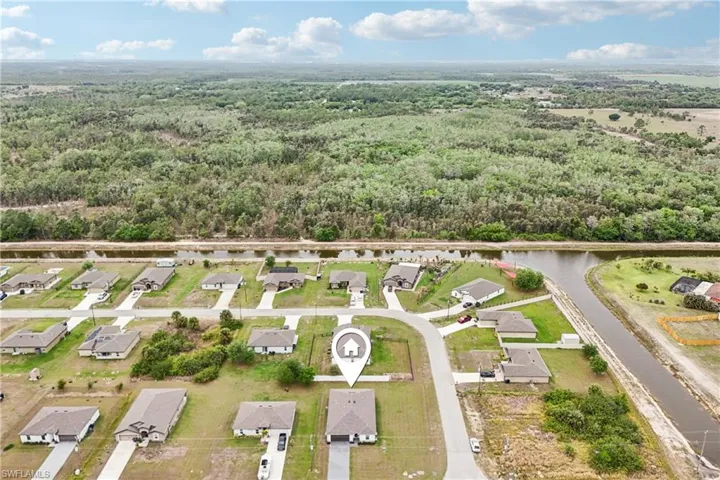 144  Blackstone  DR, Fort Myers, FL 33913