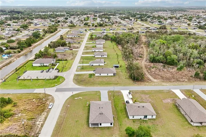 144  Blackstone  DR, Fort Myers, FL 33913