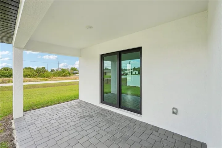 144  Blackstone  DR, Fort Myers, FL 33913
