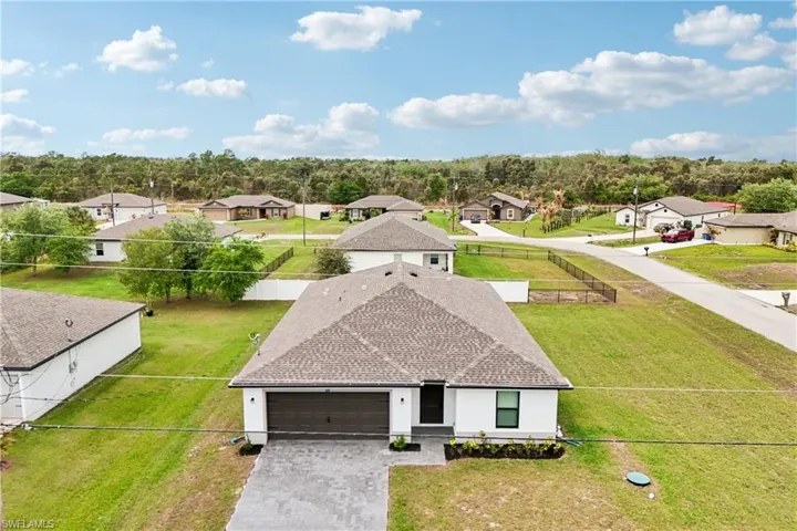 144  Blackstone  DR, Fort Myers, FL 33913