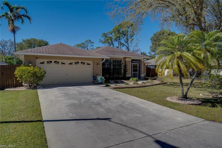 13761  Willow Bridge  DR, North Fort Myers, FL 33903