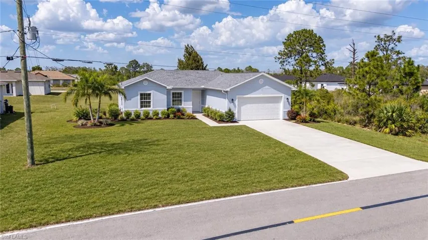 1927 Richmond Ave N, Lehigh Acres, Florida 33972