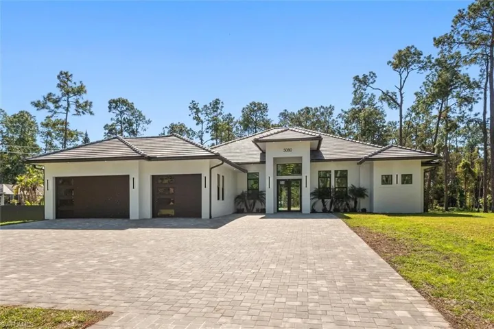 5080  Hickory Wood  DR, Naples, FL 34119