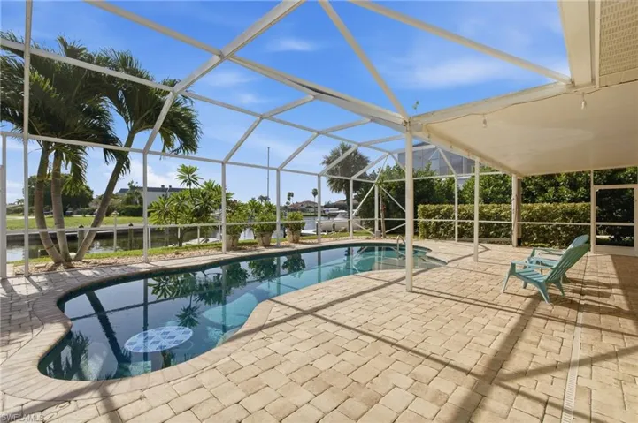4933 Triton Ct W, Cape Coral, Florida 33904