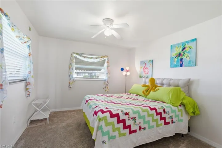 4933 Triton Ct W, Cape Coral, Florida 33904