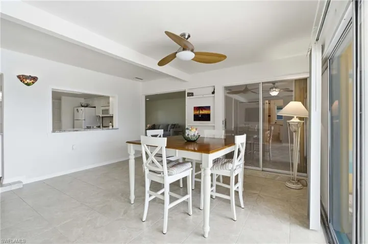 4933 Triton Ct W, Cape Coral, Florida 33904