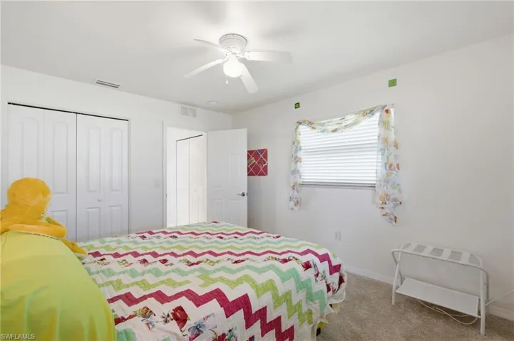 4933 Triton Ct W, Cape Coral, Florida 33904