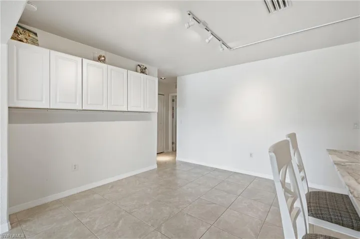 4933 Triton Ct W, Cape Coral, Florida 33904