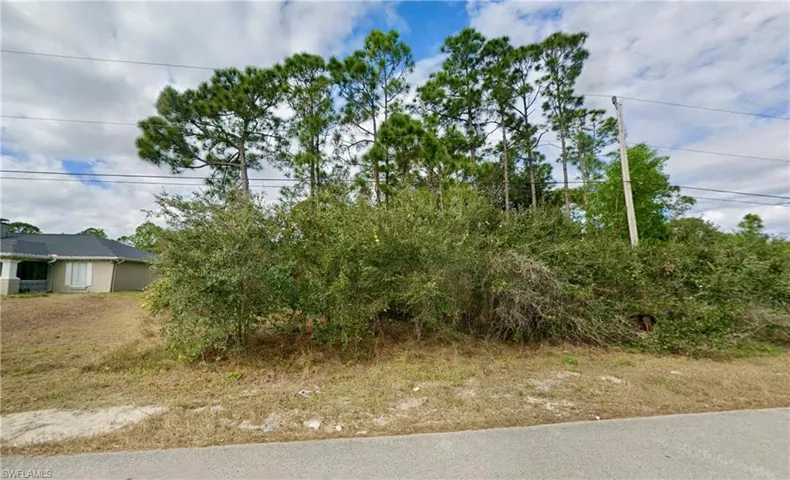 762 Aletha Ave S, Lehigh Acres, Florida 33974