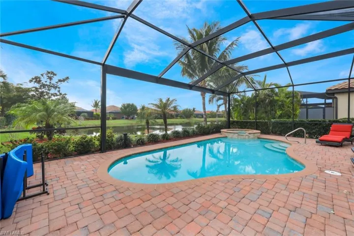 28152  Foxrock  CT, Bonita Springs, FL 34135
