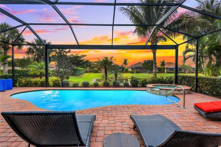 28152  Foxrock  CT, Bonita Springs, FL 34135