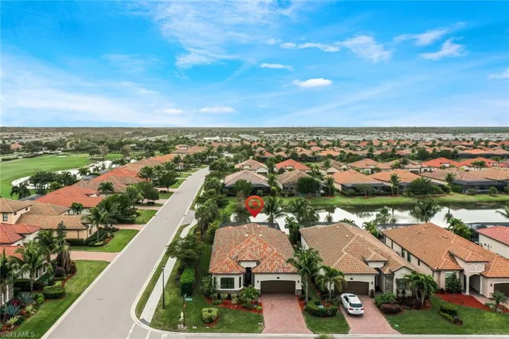 28152  Foxrock  CT, Bonita Springs, FL 34135