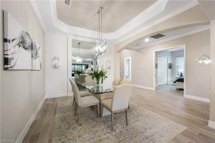28152  Foxrock  CT, Bonita Springs, FL 34135