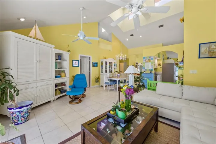 5470  Harbour Castle  DR, Fort Myers, FL 33907