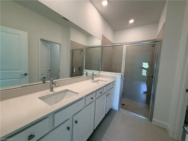3917  Passion Vine  DR, Alva, FL 33920